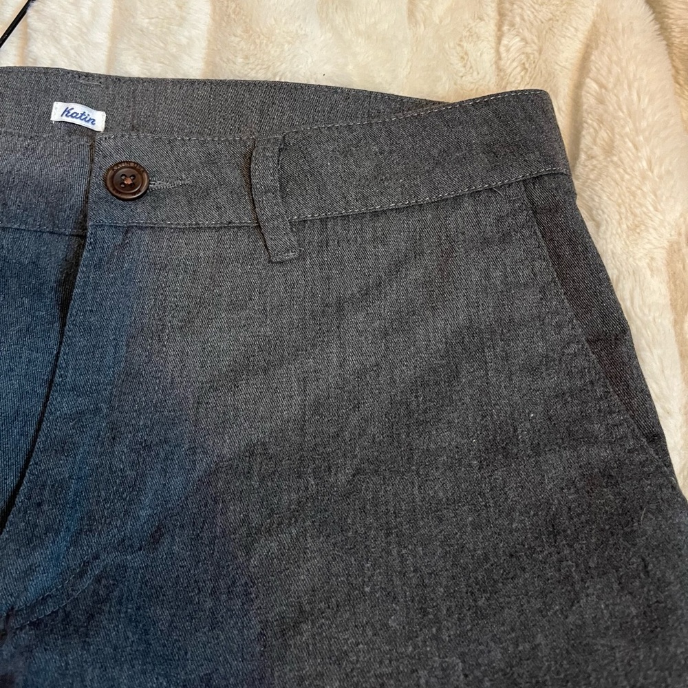 Katin Mens 33 Grey Khaki Chino Casual Surfer Spring Summer Minimal Shorts